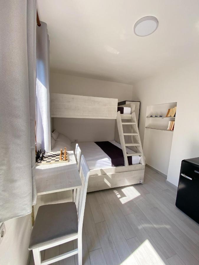Sunny Guest House Vlorë Eksteriør bilde